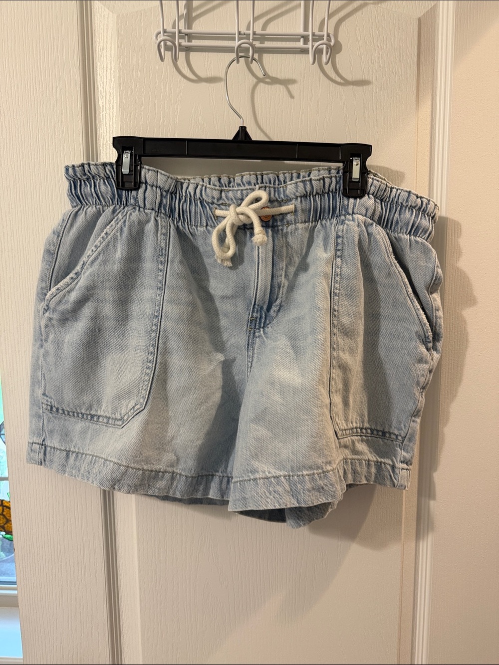 Maurices Light Blue Denim Drawstring Elastic-Waist Shorts